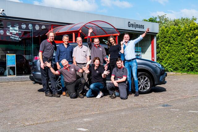 Toyota COROLLA Touring Sports 1.8 Hybrid Automaat Business Plus | Stoel- en stuurverwarming |