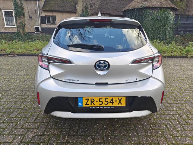 Toyota COROLLA 1.8 Hybrid First Ed. | Lederen bekleding