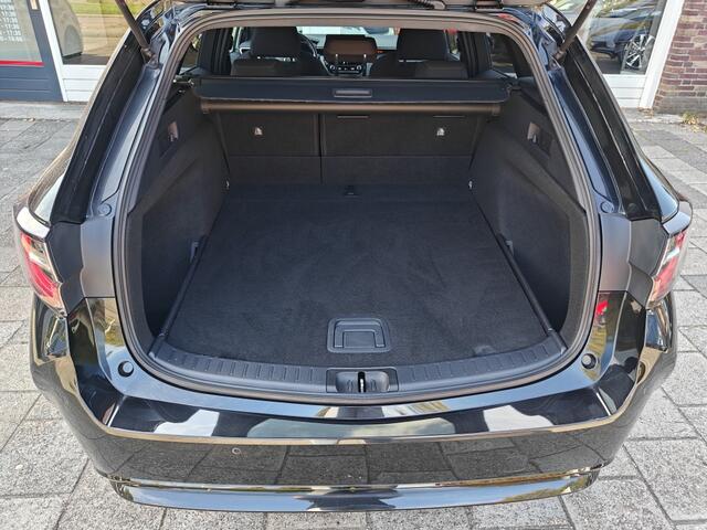 Toyota COROLLA TS 1.8 Hybrid Bns Plus