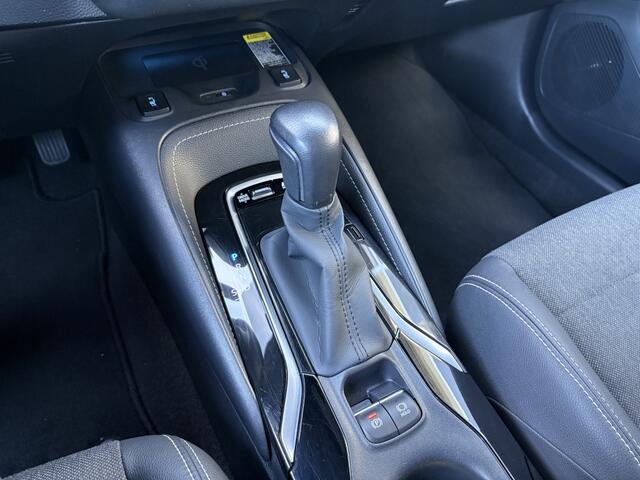 Toyota COROLLA Touring Sports 2.0 Hybrid Dynamic | Navi | Stoelverwarming | Carplay/Android au