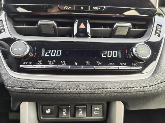 Toyota COROLLA Cross Hybrid 140 Style | Sensoren v/a | El. Achterklep | Stoel- & Stuu