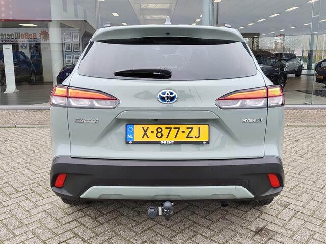 Toyota COROLLA Cross Hybrid 140 Style + Premium Pack | Trekhaak | Half Leder | Stoelv