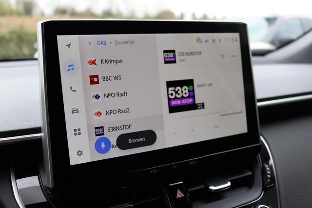 Toyota COROLLA Cross Hybrid 140 Dynamic, Apple carplay / Android auto, Parkeersensoren, Stoelverwarming, Stuurverwarming, Elektrische achterklep, BSM.
