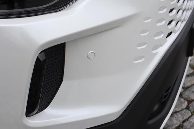 Toyota COROLLA Cross Hybrid 140 Dynamic, Apple carplay / Android auto, Parkeersensoren, Stoelverwarming, Stuurverwarming, Elektrische achterklep, BSM.