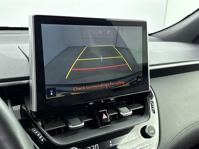 Toyota COROLLA Cross Hybrid 200 Style | Stuur- Stoelverwarming | Parkeersensoren V+A |