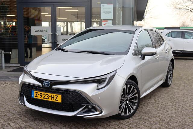 Toyota COROLLA Hybrid 140 Dynamic , Stoelverwarming