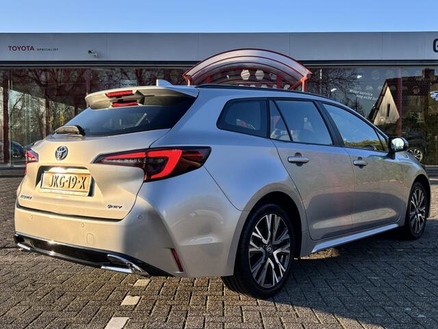 Toyota COROLLA Touring Sports Hybrid 140 Business+ Automaat | CarPlay | Stuurverwarm. | 17'' L