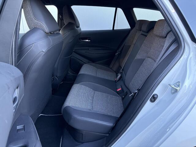 Toyota COROLLA Touring Sports Hybrid 140 Dynamic **STOELVERWARMING/ KEYLESS/ PARKEERSENSOREN/ GARANTIE**