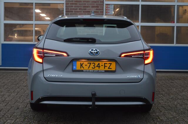 Toyota COROLLA Touring Sports 1.8 | HYBRID - CAMERA - LED