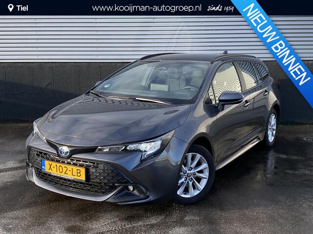 Toyota COROLLA Touring Sports Hybrid 140 Active NL-auto, boekjes compleet, navigatie, Apple CarPlay/Android Auto, achteruitrij camera, cruise control, keyless start