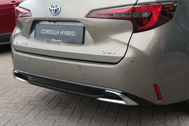 Toyota COROLLA Touring Sports Hybrid 140 Dynamic NAVI, Parkeersensoren, Stoelverwarming.