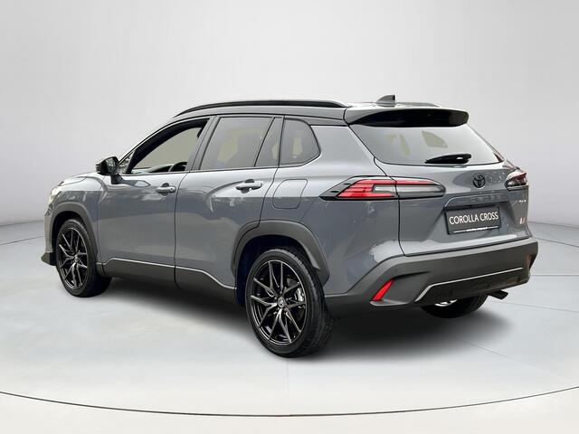 Toyota COROLLA Cross Hybrid 180 GR Sport + Panoramadak | Nieuwe auto | Uit voorraad leverbaar |