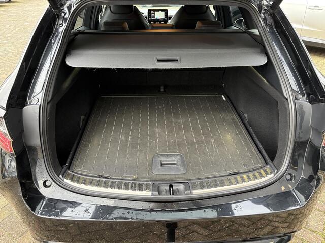 Toyota COROLLA Touring Sports 1.8 Hybrid Executive