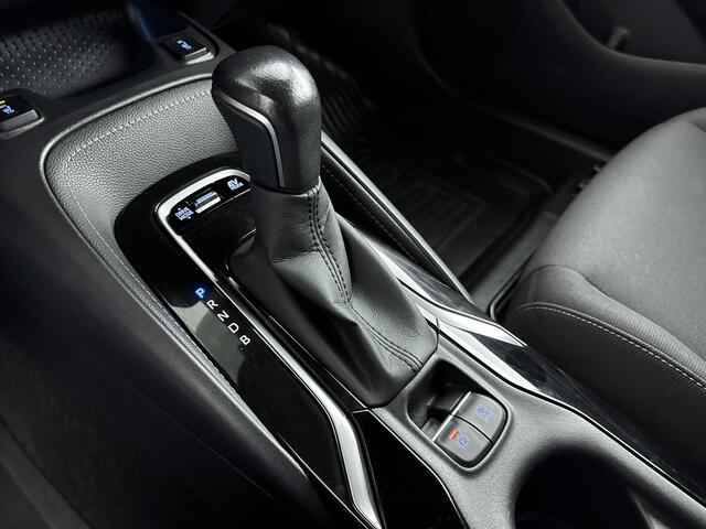 Toyota COROLLA Touring Sports 1.8 Hybrid Active Luxury | Stoel / Stuurwielverwarming | Elek. Kofferklep | Apple Carplay / Android Auto |