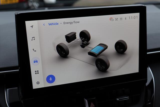 Toyota COROLLA Hybrid 140 Dynamic | Parkeersensoren Voor & Achter | Adaptief Cruise & Climate Control | Apple Carplay / Android Auto | Nieuw en direct beschikbaar!