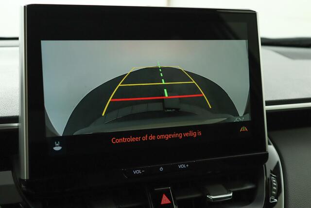 Toyota COROLLA Cross Hybrid 140 Dynamic | Adaptive Cruise Control | Achteruitrijcamera | Elektrische achterklep | Stoelverwarming | Stuurverwarming | Parkeersensoren |
