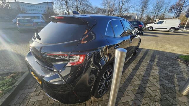 Toyota COROLLA 2.0 Hybride Executive JBL NLauto | All-in | Dealeronderhouden