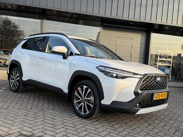 Toyota COROLLA Cross 2.0 High Power Hybrid First Edition NAVIGATIE | STOELVERWARMING | PARKEERSENSOREN | AIRCO/ECC | CRUISE CONTROL | LED VERLICHTING | ACHTERUIT RIJ CAMERA |
