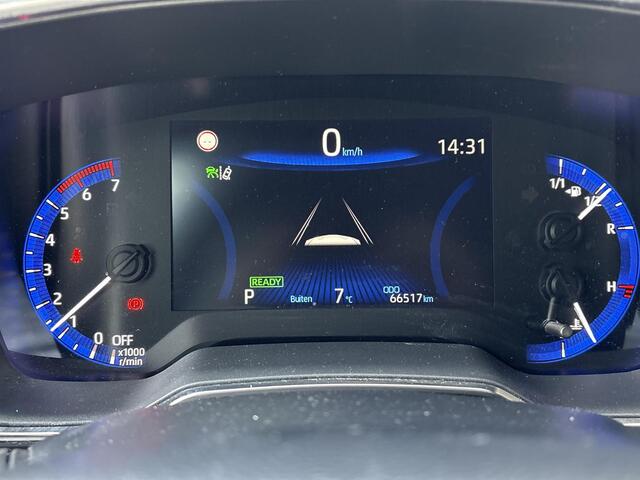 Toyota COROLLA Touring Sports 1.8 Hybrid TeamNL **STOELVERWARMING/ KEYLESS/ ADAPTIEF CRUISE CONTROL/ 36 MAANDEN GARANTIE**