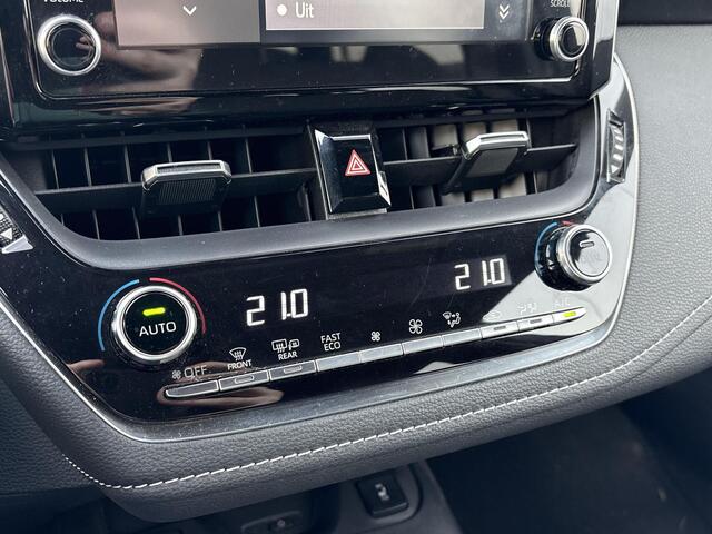 Toyota COROLLA Touring Sports 1.8 Hybrid TeamNL **STOELVERWARMING/ KEYLESS/ ADAPTIEF CRUISE CONTROL/ 36 MAANDEN GARANTIE**