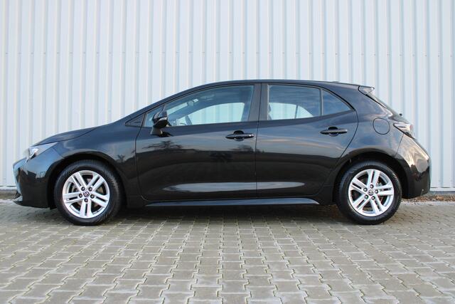 Toyota COROLLA 1.2 Turbo Active | Incl. 12 maanden garantie | Adaptieve cruise control | Parkeercamera | Lane assist | Apple carplay/Android auto | Climate control | DAB radio |
