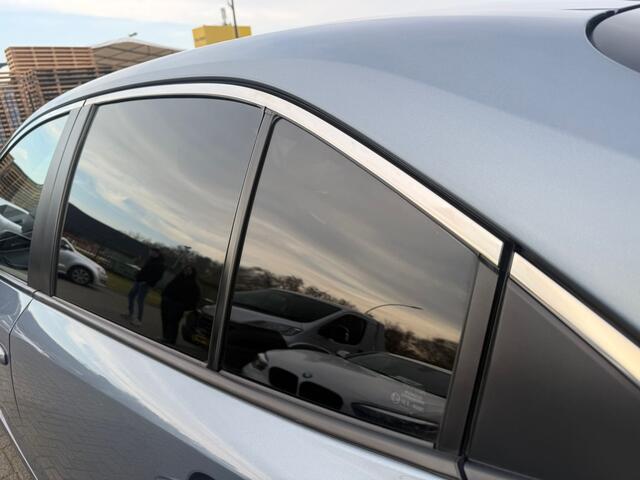 Toyota COROLLA 1.8 Hybrid Active | 2E EIGENAAR | 12MND GARANTIE | NAVI | CRUISE | LMV |