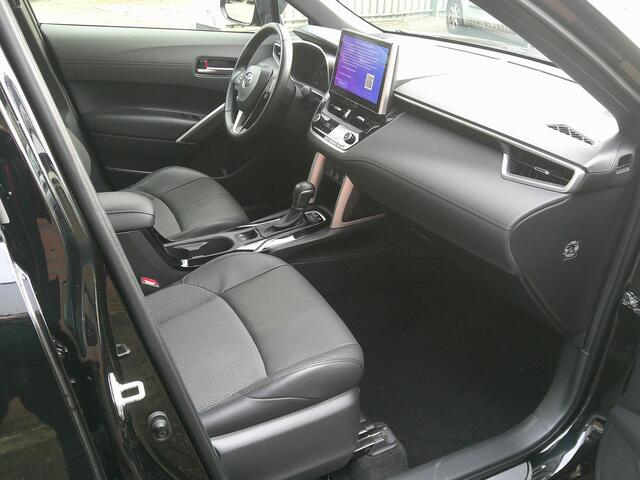 Toyota COROLLA Cross Hybrid 200 Style Trekhaak