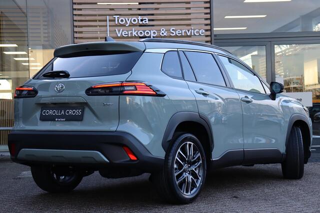 Toyota COROLLA Cross Dynamic , Nieuw en direct leverbaar met ¤1.500 inruilvoordeel