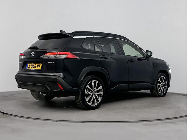 Toyota COROLLA Cross Hybrid 140 Dynamic | Parkeercamera | NL-Auto | Dealeronderhouden | Lichtmetalen Velgen | Navi |