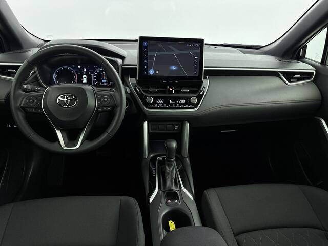Toyota COROLLA Cross Hybrid 140 Dynamic | Parkeercamera | NL-Auto | Dealeronderhouden | Lichtmetalen Velgen | Navi |