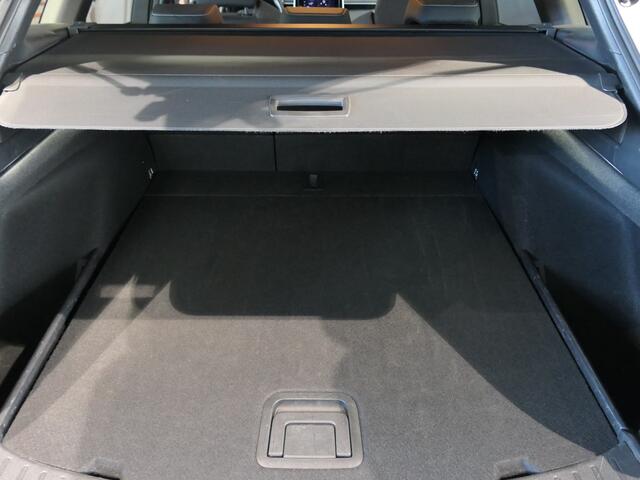 Toyota COROLLA Touring Sports 1.8 Hybrid Dynamic - Occasion Lease vanaf ¤474 p/m - *Dealer onderhouden!* - Adaptive cruise - camera - navi