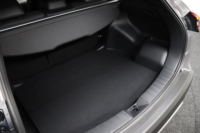 Toyota COROLLA Cross Hybrid 180 Executive | Nieuw uit voorraad leverbaar! | ¤ 3.000,- voorraad voordeel! | Adaptive-cruise | Leder | 360° Camera | Clima | Elek. Achterklep | Apple Carplay & Android Auto | Keyless | Dodehoekdetectie