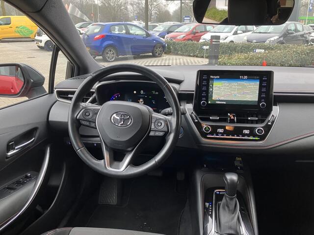 Toyota COROLLA 1.8 Hybrid Executive | Blindspot | Trekhaak | Pdc v/a