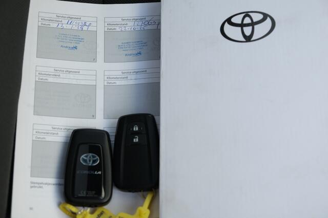 Toyota COROLLA 1.8 Hybrid 122 Executive Automaat | Blind Spot monitor | Sportst