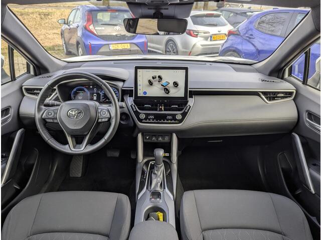 Toyota COROLLA Cross Hybrid 140 Style | Stoel- stuurverwarming | Dodehoek | Elek. achterklep | ACC | PDC V+A | Qi-lader