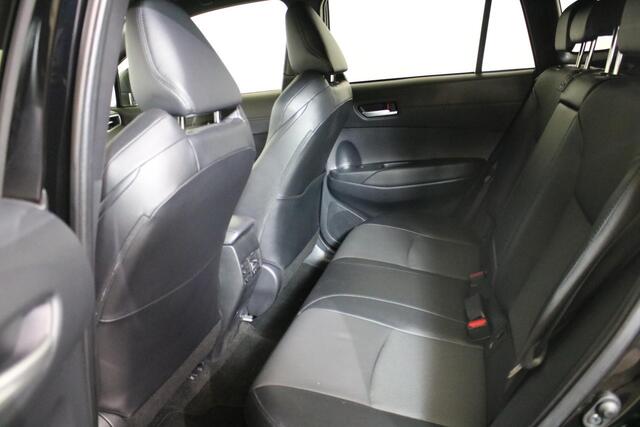 Toyota COROLLA Cross Hybrid 200 Executive Edition Panoramadak, PDC