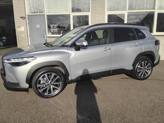 Toyota COROLLA Cross Hybrid 140 Style BSM,el achterklep,pdc.