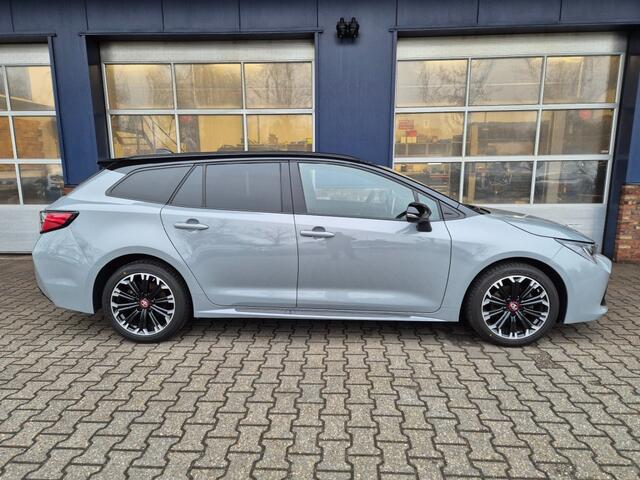 Toyota COROLLA 1.8 HYBRID TOURING SPORTS GR-SPORT, Trekhaak, Stoelverwarming, Bi-Tone, ALL IN prijs!