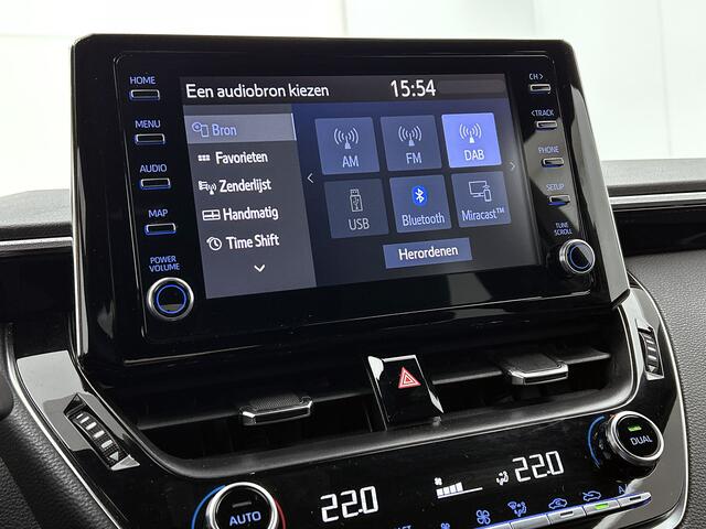 Toyota COROLLA 1.8 Hybrid Dynamic | Dealeronderhouden | LM velgen | Half lederen interieur |