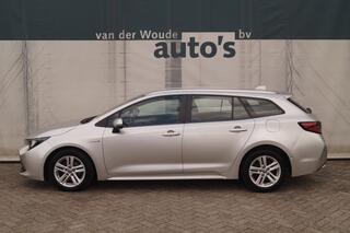 toyota-corolla-touring-sports-1.8-h