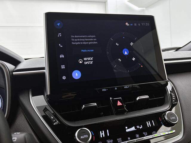 Toyota COROLLA Cross Hybrid 140 Style