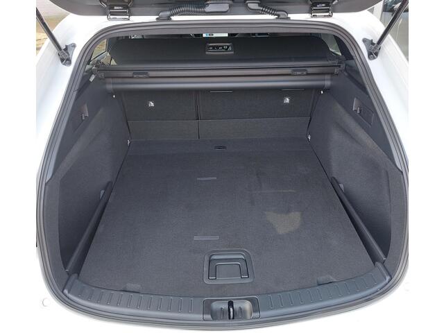 Toyota COROLLA Touring Sports Hybrid 140 Business Plus