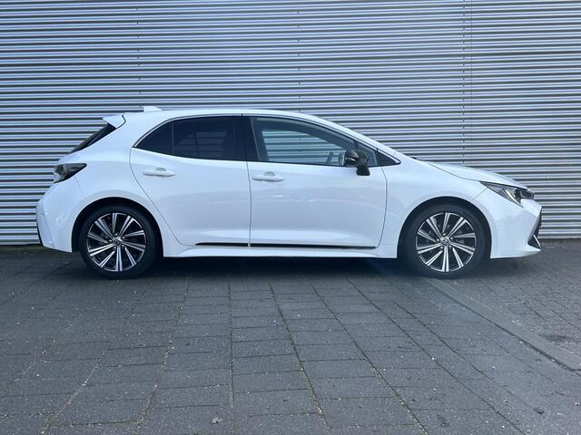 Toyota COROLLA 1.8 Hybrid Comfort | LED | Camera |