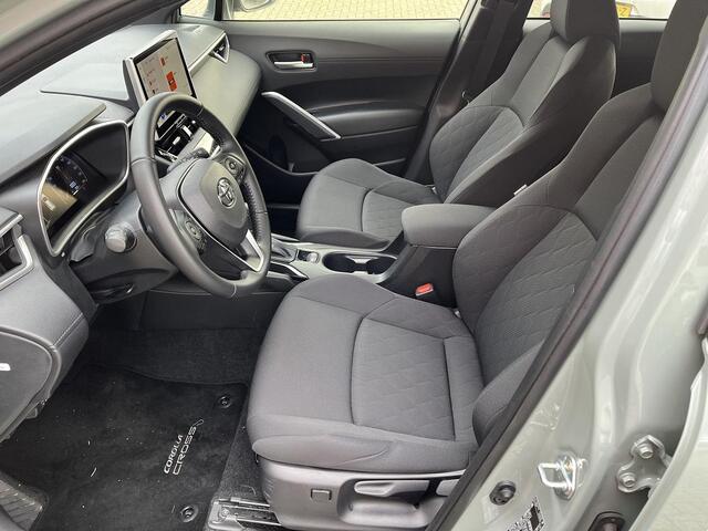 Toyota COROLLA Cross Hybrid 140 Style