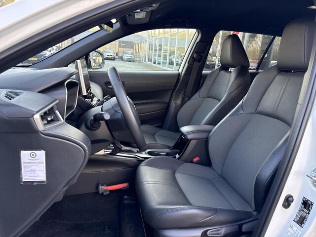 Toyota COROLLA Cross Hybrid 140 Style **PREMIUM PACK/ DODEHOEK DETECTIE/ STUURVERWARMING**