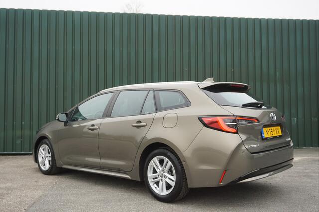 Toyota COROLLA Touring Sports 1.8 Hybrid Business + Carplay/ Cruise/ ECC/ Mooi/ Garantie!