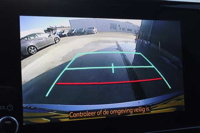 Toyota COROLLA Touring Sports 1.8 Hybrid Dynamic | Stoelverwarming | Carplay