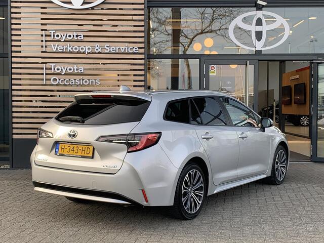 Toyota COROLLA Touring Sports 1.8 Hybrid Dynamic Stoelverwarming