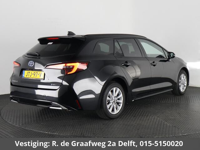 Toyota COROLLA Touring Sports Hybrid 140 Business Luxury | Stuur-& Stoelverwarming | Adaptieve Cruise control | Apple CarPlay & AndroidAUTO |