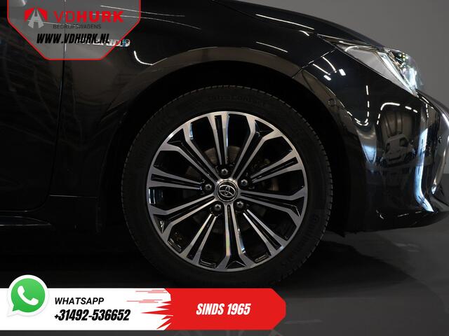 Toyota COROLLA Touring Sport 1.8 LED/ Virtual Cockpit/ Adapt.Cruise/ Stoelverw./ Stuurverw./ Camera/ PDC/ Climate/ 17" LMV/ Keyless
